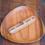 ヘーゼルナッツの香ばしいチョコクリームをライ麦パンでサンドした。