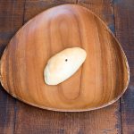 ちょこっと甘味が入った塩パン。